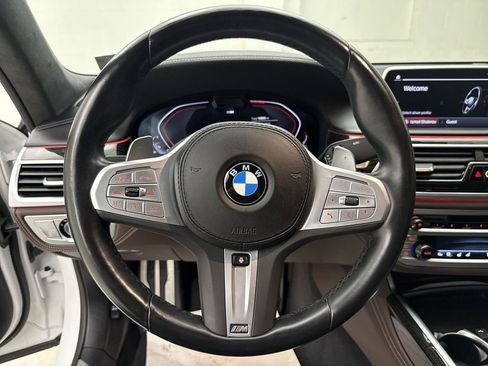 Used 2022 BMW 750i xDrive w/ Luxury Rear Seating Package AWD/4WD image 15