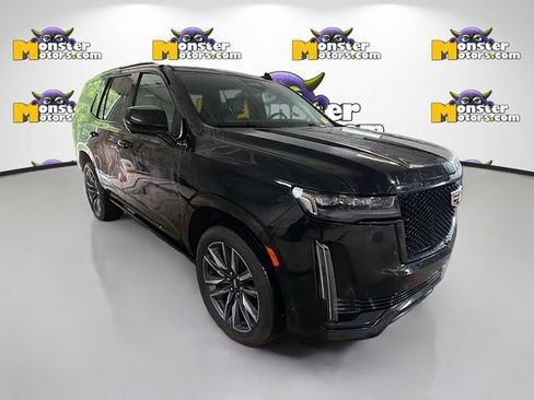 Used 2023 Cadillac Escalade Sport w/ Touring Package AWD/4WD image 3