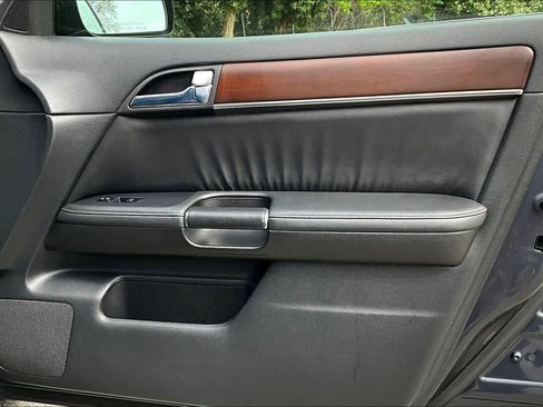 Used 2009 INFINITI M45 x w/ Technology Pkg image 22