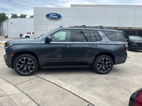 Used 2021 Chevrolet Tahoe RST w/ Luxury Package AWD/4WD image 19