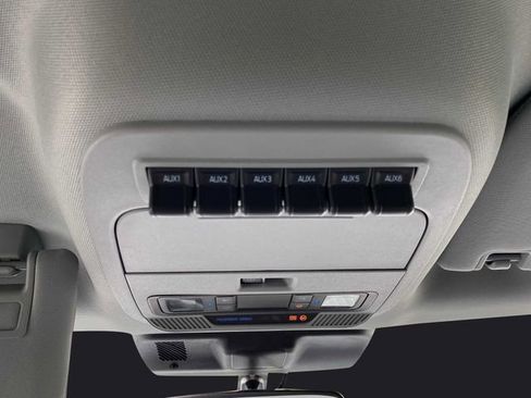 New 2026 Ford F250 XLT w/ XLT Premium Package image 24