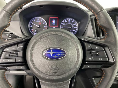Used 2025 Subaru Crosstrek 2.5i Limited AWD/4WD image 15