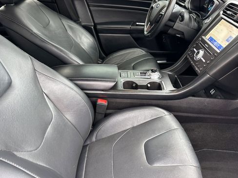Used 2019 Ford Fusion Energi Titanium image 14