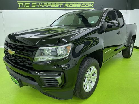 Used 2022 Chevrolet Colorado LT w/ Fleet Safety Package image 5