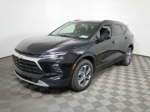Used 2023 Chevrolet Blazer LT w/ Convenience Package image 7
