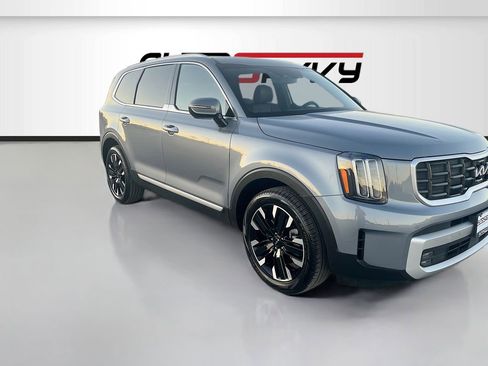 Used 2023 Kia Telluride SX image 1