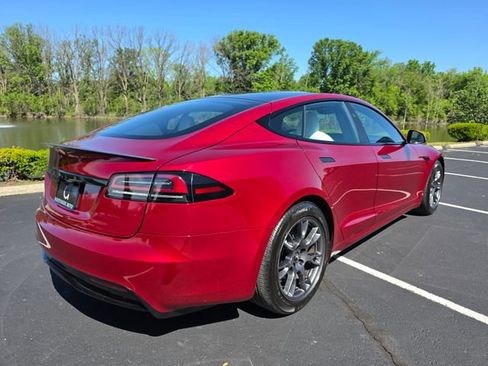 Used 2024 Tesla Model S AWD/4WD image 8