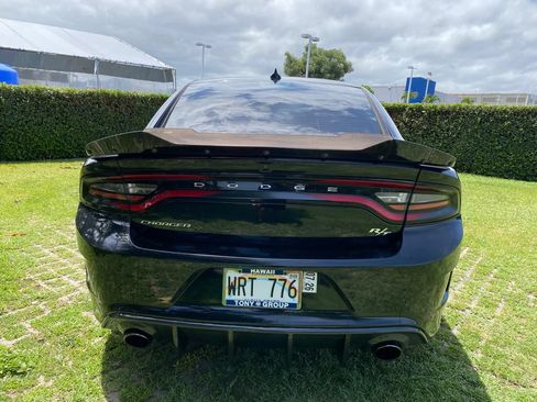 Used 2022 Dodge Charger R/T RWD image 6