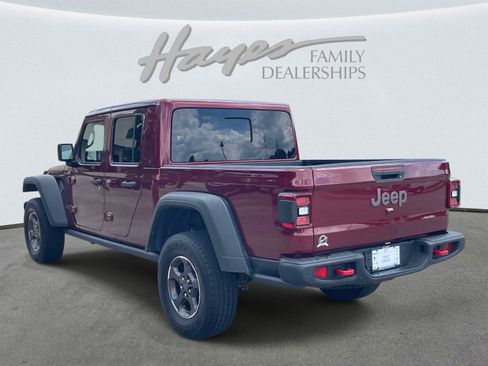Used 2021 Jeep Gladiator Rubicon w/ Cold Weather Group AWD/4WD image 5