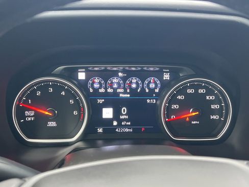 Used 2021 Chevrolet Tahoe High Country image 11