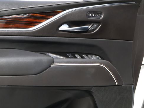 Used 2021 Cadillac Escalade ESV Premium Luxury w/ Driver Assist Tech Package image 23