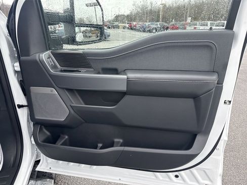 New 2025 Ford F150 Lariat w/ Equipment Group 501A Mid image 23