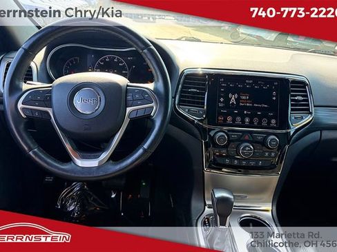 Used 2021 Jeep Grand Cherokee Laredo X AWD/4WD image 6