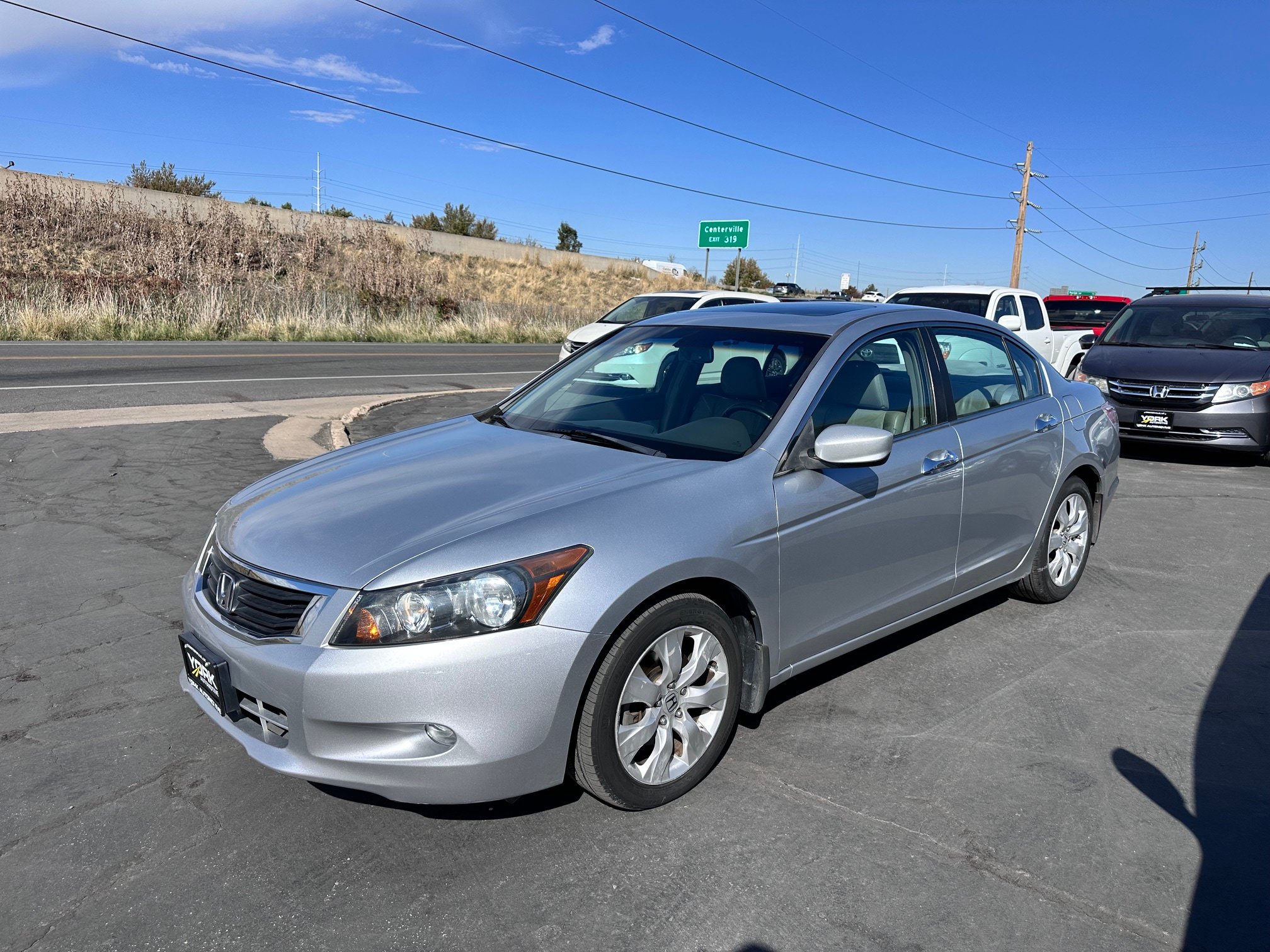 Used 2009 Honda Accord EX-L image 2