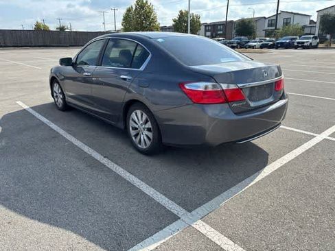 Used 2013 Honda Accord EX image 3