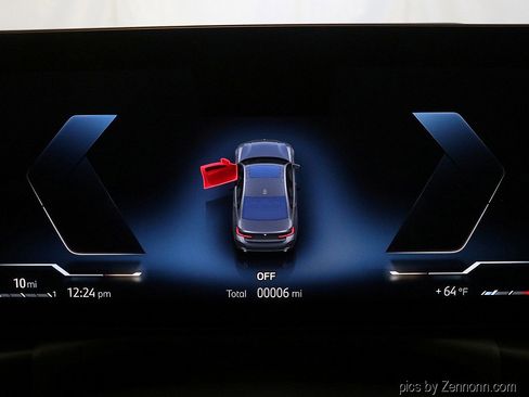 Used 2025 BMW 330i xDrive Sedan w/ M Sport Package image 17