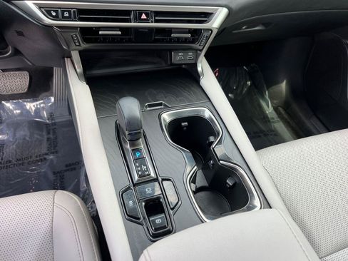 Certified 2024 Lexus RX 350 Premium Plus w/ Convenience Package FWD image 32