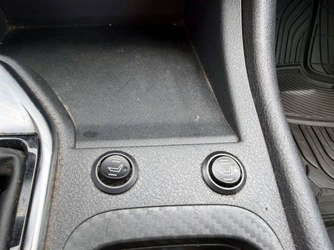 Used 2020 Nissan Sentra SV FWD image 19