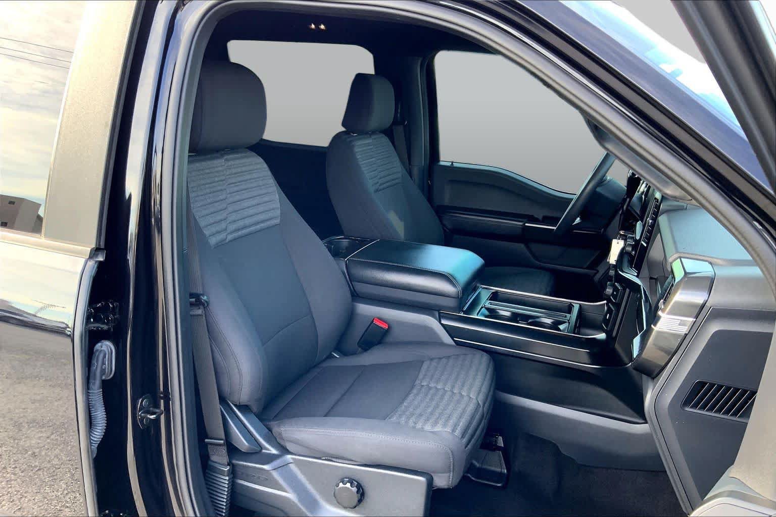 Used 2023 Ford F150 XL w/ STX Appearance Package RWD image 9