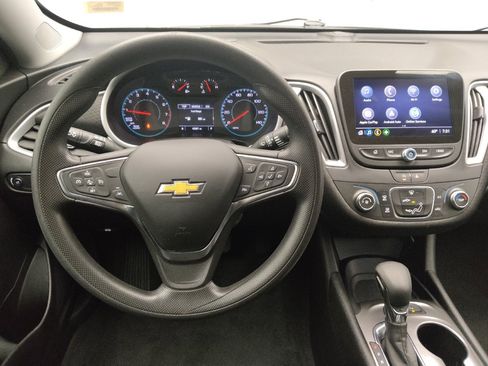 Used 2024 Chevrolet Malibu LS FWD image 22