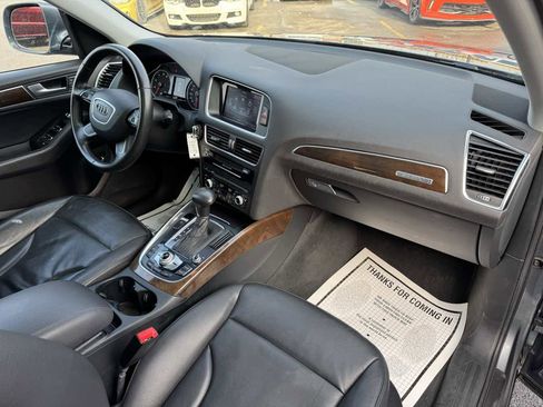 Used 2017 Audi Q5 2.0T Premium w/ Audi MMI Navigation Plus image 28