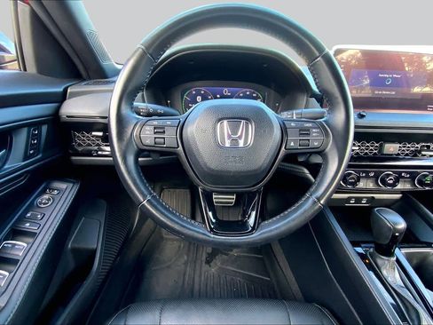 Used 2024 Honda Accord Sport image 6