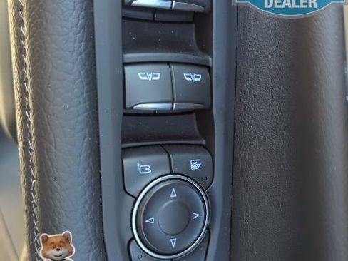 Used 2025 GMC Yukon Denali image 17