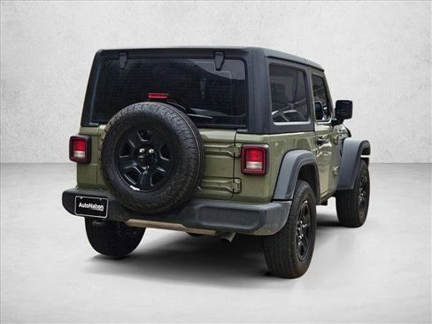 Used 2025 Jeep Wrangler Sport image 5