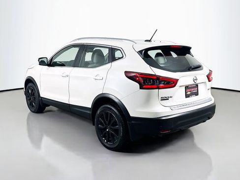Used 2021 Nissan Rogue Sport SV image 8