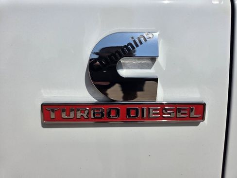Used 2024 RAM 2500 Big Horn w/ Off Road Package AWD/4WD image 21