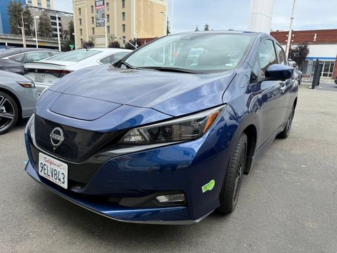 Used 2023 Nissan Leaf SV Plus FWD image 1