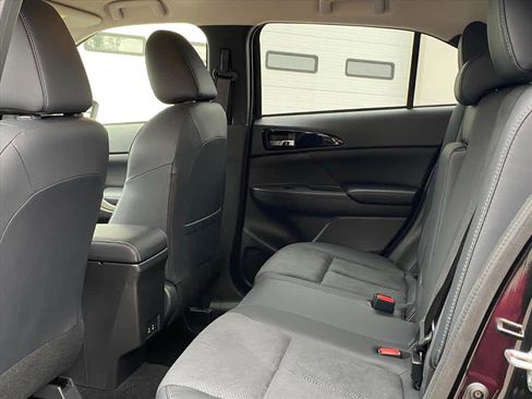 New 2026 Mitsubishi Eclipse Cross SE image 11