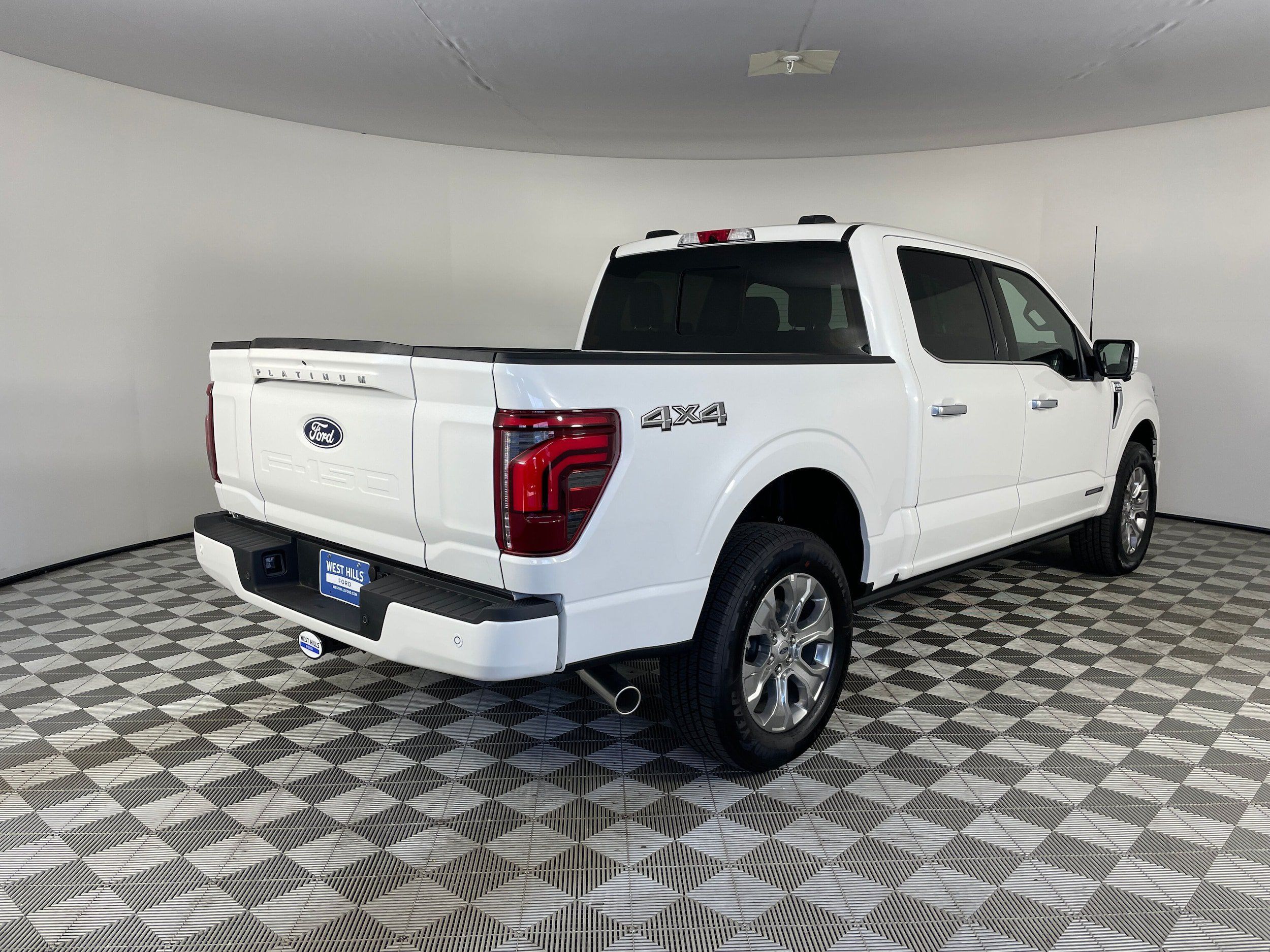 New 2026 Ford F150 Platinum w/ Equipment Group 702A High AWD/4WD image 19