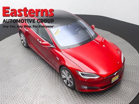 Used 2020 Tesla Model S Long Range AWD/4WD image 3