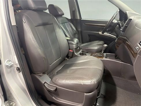 Used 2011 Hyundai Santa Fe Limited image 15