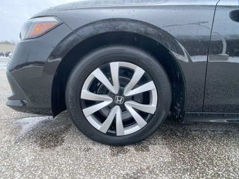 Used 2023 Honda Civic LX image 11