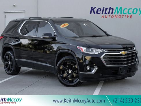 Used 2018 Chevrolet Traverse LT AWD/4WD image 1
