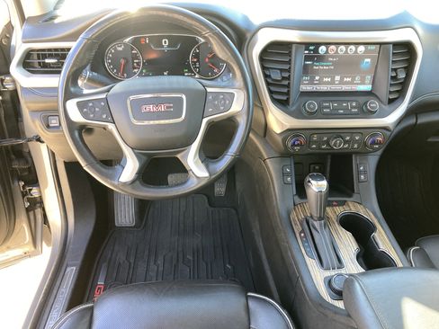 Used 2019 GMC Acadia Denali w/ Technology Package image 14