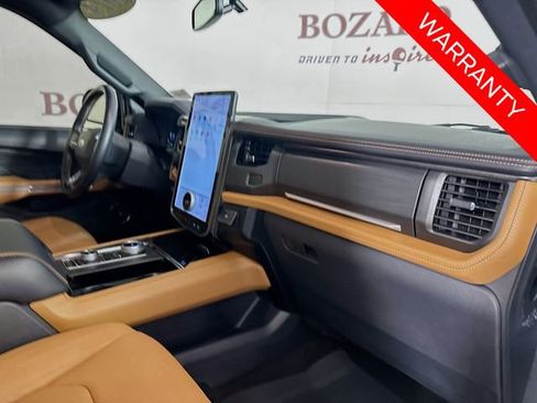 Certified 2024 Ford Expedition Platinum image 33