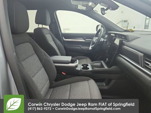 Used 2026 GMC Terrain Elevation AWD/4WD image 31