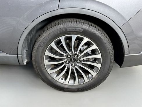 Certified 2022 Lincoln Aviator Reserve w/ Elements Package Plus image 38