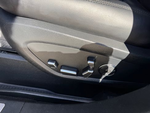 Used 2021 Lincoln Nautilus Reserve w/ Equipment Group 201A image 12