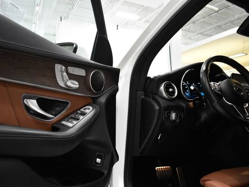 Certified 2023 Mercedes-Benz GLC 300 4MATIC Coupe image 19