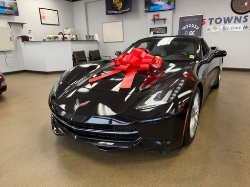 Used 2016 Chevrolet Corvette Stingray Coupe w/ Battery Protection Package RWD image 11