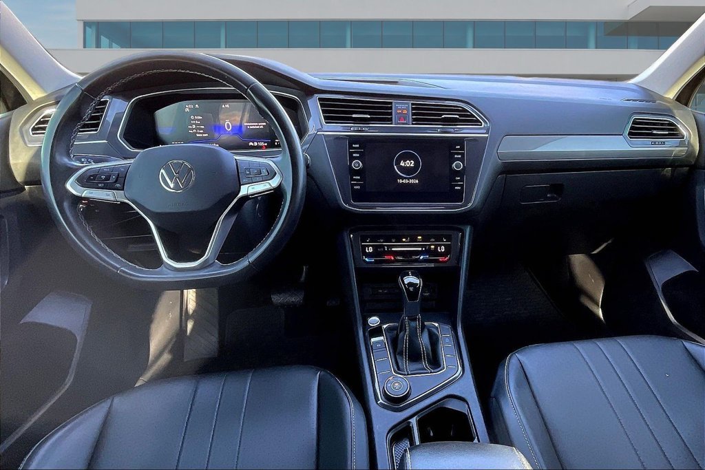 Used 2023 Volkswagen Tiguan SE AWD/4WD image 7