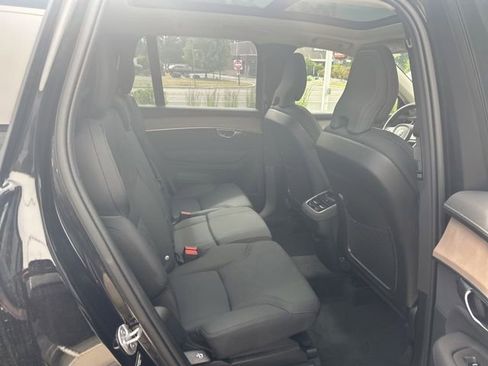 Certified 2025 Volvo XC90 B5 Plus AWD/4WD image 12