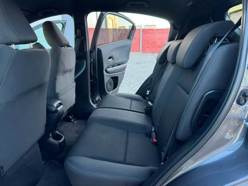 Used 2022 Honda HR-V Sport image 11
