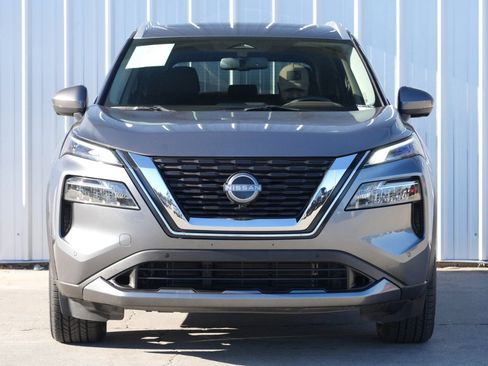 Used 2023 Nissan Rogue SL w/ SL Premium Package FWD image 6