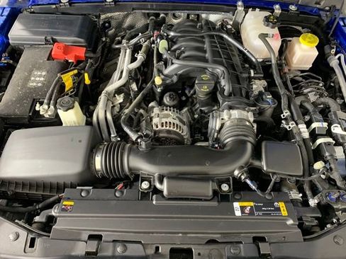 Used 2024 Jeep Gladiator Sport image 34