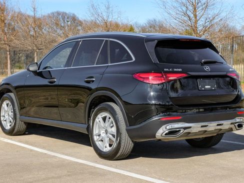 Used 2023 Mercedes-Benz GLC 300 4MATIC image 16